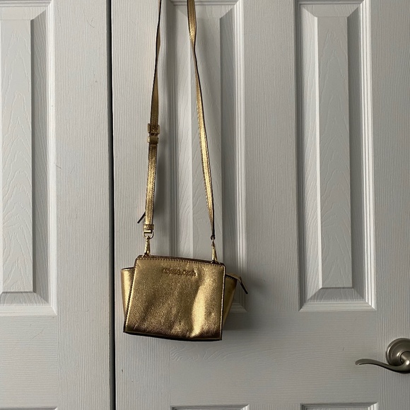 Michael Kors gold Crossbody bag - Picture 1 of 5